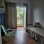 Quarto Com Vista Na Lapa
